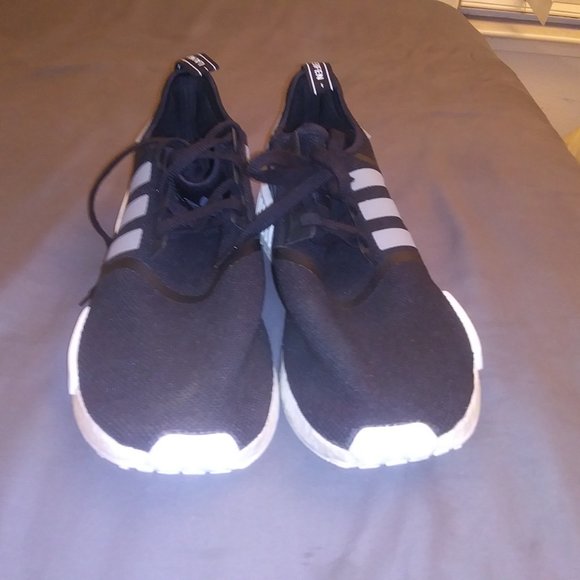 adidas nmd size 16